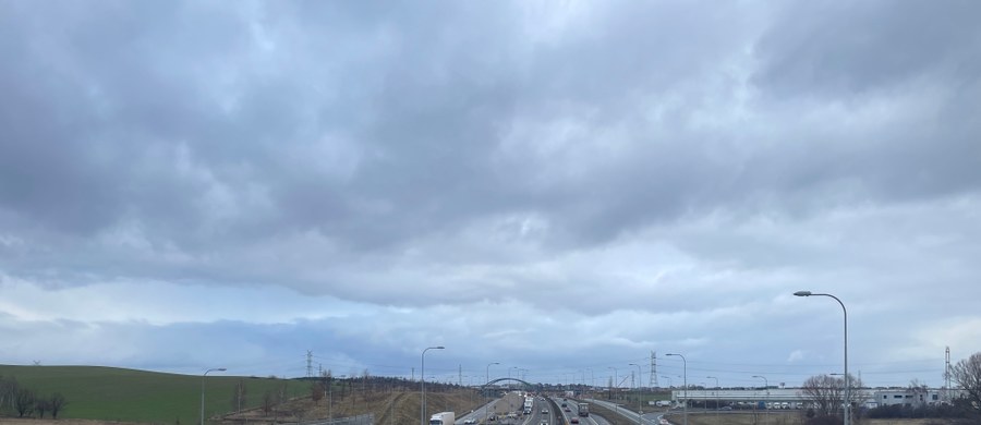 Codziennie, do piątku drogowcy będą prowadzić prace na węźle Gdańsk-Południe. Utrudnienia są związane z budową nowego wiaduktu, który będzie częścią nowej trasy metropolitalnej. W środę, przez cały dzień korki nie odpuszczają. 