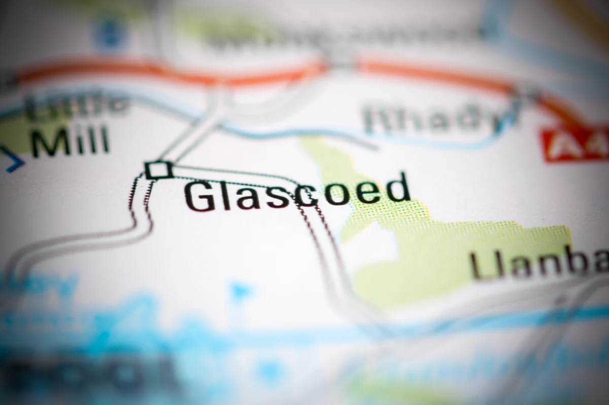 O potężnej eksplozji w fabryce broni w Walii donoszą brytyjskie media. Nie ma doniesień o poszkodowanych. Już zostało wszczęte dochodzenie w sprawie wybuchu. Firma poinformowała, że produkcja nie została przerwana.