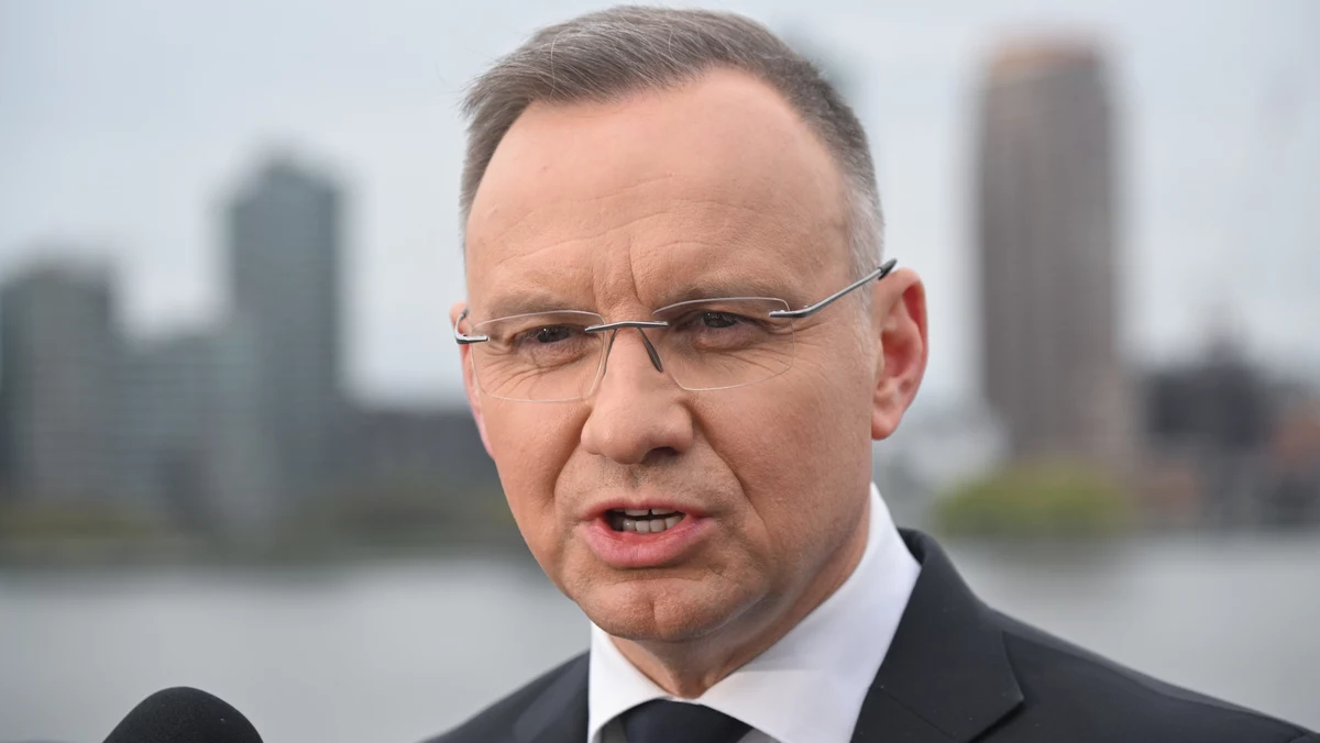 Przyjacielskie spotkanie, w bardzo miłej atmosferze - tak kolację z byłym prezydentem USA Donaldem Trumpem podsumował prezydent Andrzej Duda. Politycy spotkali się w środę wieczorem w Trump Tower na Manhattanie w Nowym Jorku.