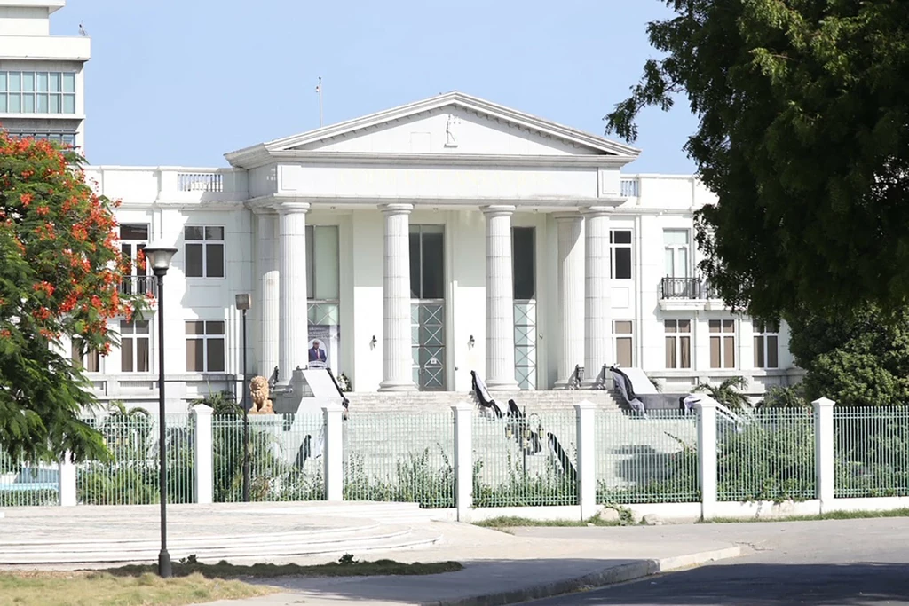 Pałac prezydencki w stolicy Haiti Port-au-Prince. Zdjęcie ilustracyjne