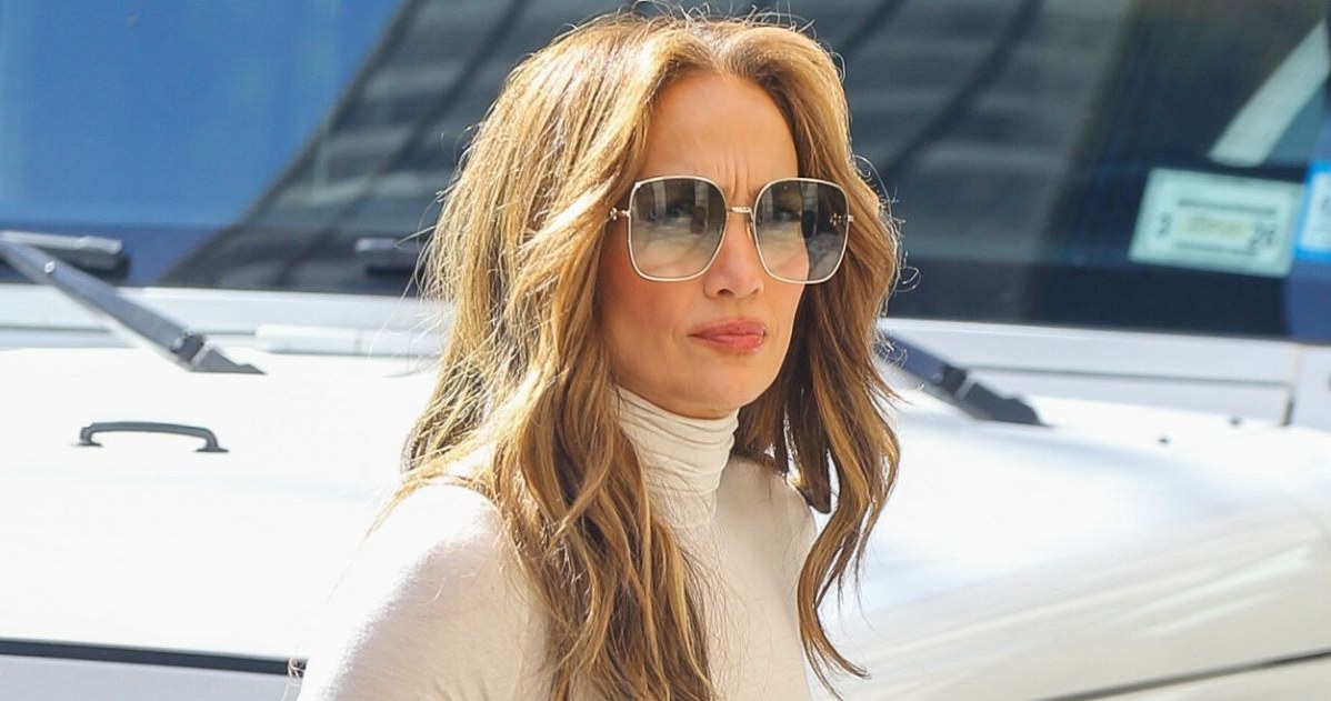  Jennifer Lopez w stylizacji do biura. Znów zachwyciła