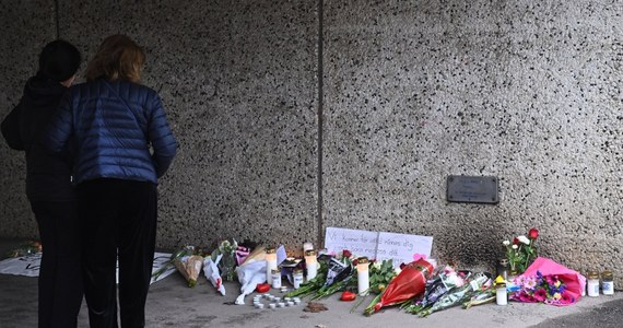 Ponad 2,6 milionów koron szwedzkich zostało zebranych, by wesprzeć rodzinę zastrzelonego w Sztokholmie 39-letniego Mikaela. Ten mający polskie korzenie mężczyzna zginął na oczach 12-letniego syna. Zginął tylko dlatego, że zwrócił uwagę grupie młodych ludzi. Ten, który strzelił mu w głowę, wciąż jest na wolności. 