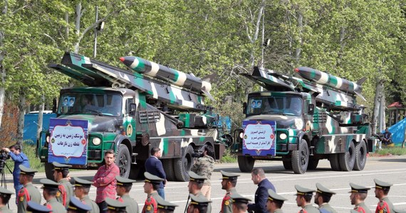 W irańskim Isfahan uruchomiono systemy obrony powietrznej przeciwko podejrzanym dronom. "Obiekty nuklearne w prowincji pozostały nienaruszone" – zapewnia telewizja państwowa Iranu. 