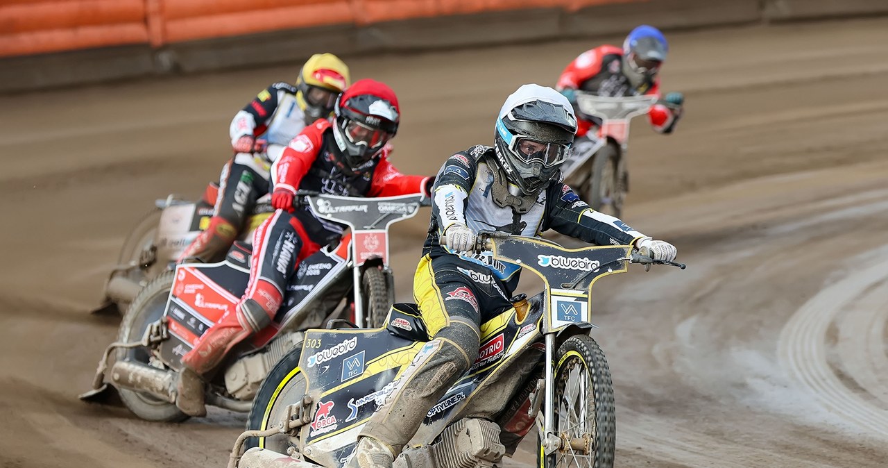 Żużel, zuzel, wyniki na żywo, extraliga, grand prix, Gollob, unia tarnów Dziwne gry zawodników. Milionowa umowa ratunkiem dla 3-krotnego mistrza Polski