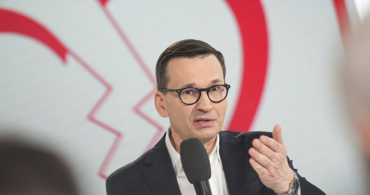 Sondaż poparcia partii. W stawce stowarzyszenie byłego premiera