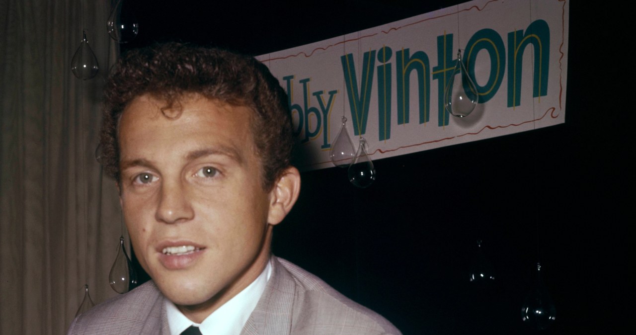 Bobby Vinton w repertuarze ma wiele ponadczasowych przebojów, jak "Blue Velvet" czy też "Roses Are Red (My Love)". Wciąż jednak kojarzony jest głownie jako "Polski Książę" - wszystko za sprawą legendarnego hitu "My Melody of Love (Moja Droga Ja Cię Kocham)", który stał się niezwykle popularny wśród Polonii amerykańskiej. 