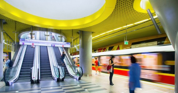 W warszawskim metrze są przestrzenie zwane pustkami technologicznymi. „Można je wykorzystać jako potencjalne miejsce schronienia dla mieszkańców” – mówi rzeczniczka stołecznego metra Anna Bartoń. Potrzebne są tylko odpowiednie przepisy i dostosowanie.