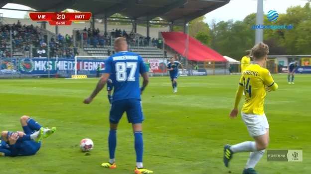 Skrót meczu Miedź Legnica - Motor Lublin.

Fortuna 1 Liga oglądaj w Polsat Sport oraz na  Polsat BOX Go   Oglądaj wygodnie gdziekolwiek chcesz: na komputerze, na tablecie, na smartfonie, na Smart TV.
W tekście zawarto link serwisu partnerskiego.





