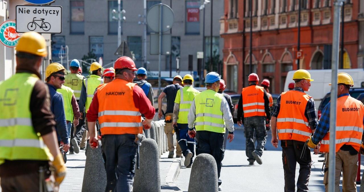 złudzeń, przybysze, uratują, starzejącą, Polskę, biznes, twierdzi, rozwój, kraju, imigrantów, jest, możliwy, Rząd, postanowił, s Niedługo zacznie się konkurencja państw o migrantów. Jaki plan ma Polska?