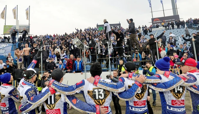 Policja w gotowości, kibice bojowo nastawieni. To muszą zrobić, jeśli nie chcą spaść z ligi