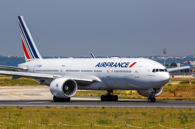 W czwartek wielki strajk kontrolerów lotów we Francji