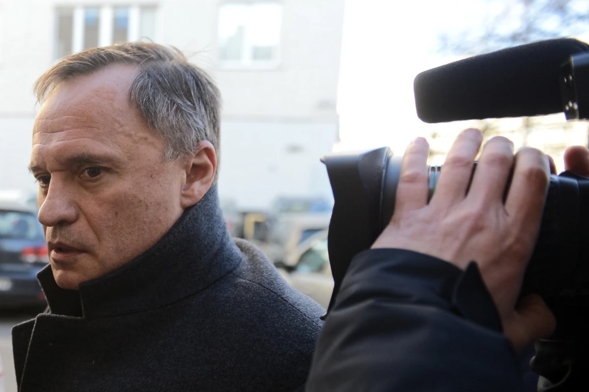 Wniosek o tymczasowe aresztowanie milionera Leszka Czarneckiego ostatecznie upadł. Sąd nie uwzględnił zażalenia prokuratury. Śledczy mogą ponowić starania tylko, jeśli zdobędą nowe argumenty - poinformowano na stronie "Rzeczpospolitej".