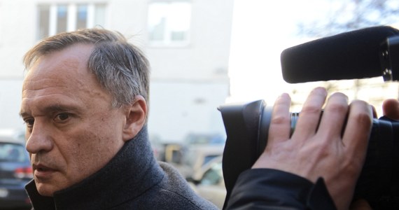Wniosek o tymczasowe aresztowanie milionera Leszka Czarneckiego ostatecznie upadł. Sąd nie uwzględnił zażalenia prokuratury. Śledczy mogą ponowić starania tylko, jeśli zdobędą nowe argumenty - poinformowano na stronie "Rzeczpospolitej".