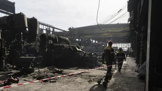 Potężny pożar pod Smoleńskiem. Ukraińcy uderzyli dronami 