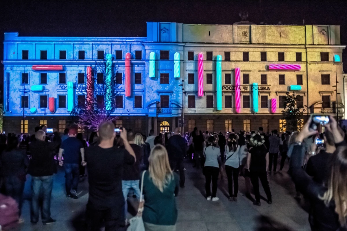 Dziś ogłoszono program tegorocznej Nocy Kultury, która odbędzie się 1-2 czerwca. W centrum miasta pojawią się instalacje artystyczne, na Żmigrodzie wystąpi Łona, będą też inne koncerty i wystawy, a jedna z prac zostanie na stałe. Wszystkie atrakcje, jak zwykle, będą bezpłatne.