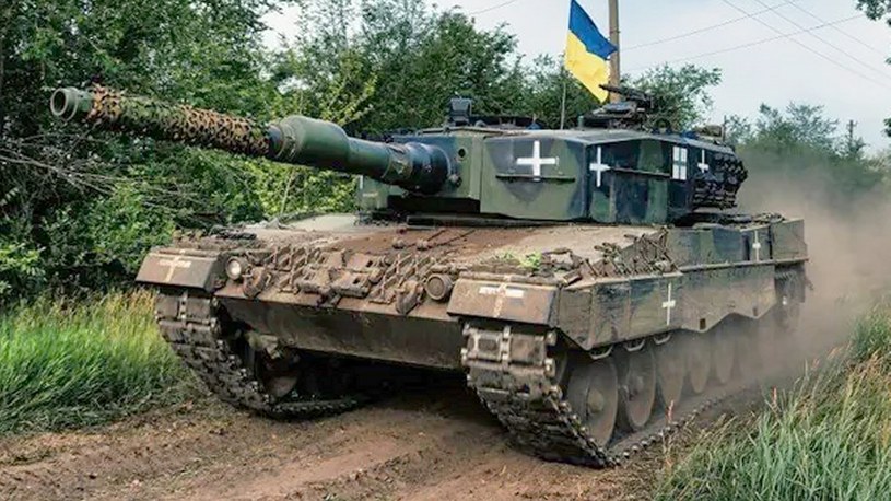 Rosyjska armia już 1 maja z dumą zaprezentuje zdobyte na Ukrainie pancerne pojazdy, które dostarczyły ukraińskiej armii kraje NATO. Propagandowa wystawa ma pokazać, że NATO przegrywa wojnę na Ukrainie.
