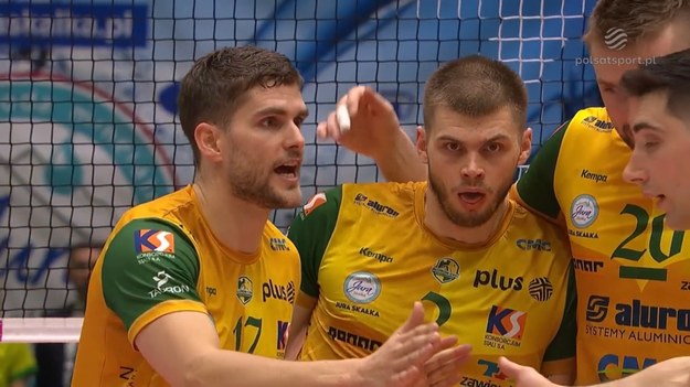 Aluron CMC Warta Zawiercie - Jastrzębski Węgiel 0:3 (18:25, 25:27, 23:25) - PlusLiga, pierwszy mecz finałowy.

