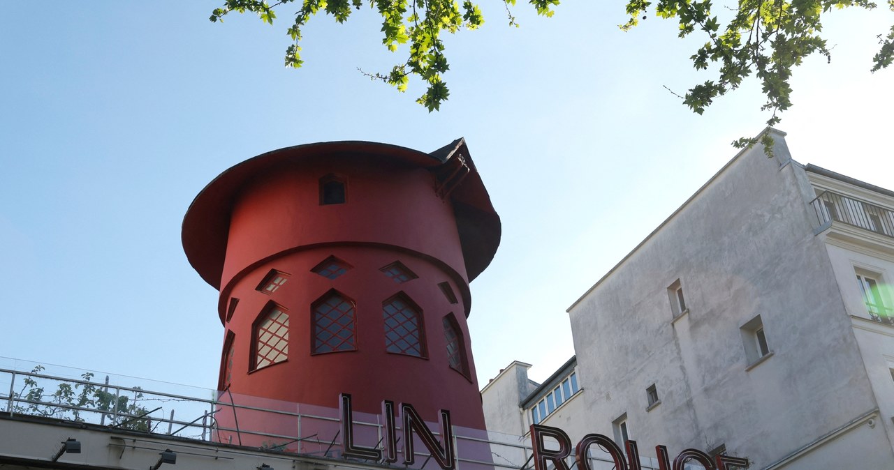  Wiatrak Moulin Rouge zniszczony. Oderwały się łopaty