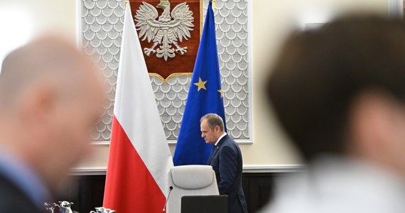 Premier Donald Tusk poinformował, kiedy dojdzie do rekonstrukcji rządu. Jest ona konieczna w związku z tym, że kilku członków jego gabinetu będzie startować w wyborach do europarlamentu. 