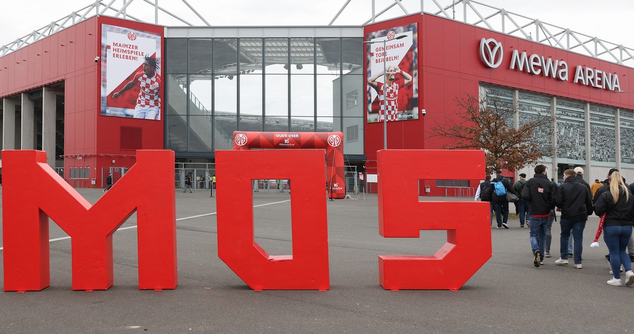  Szokujące znalezisko na stadionie Bundesligi. Kibice w szoku. Ewakuacja tysięcy osób