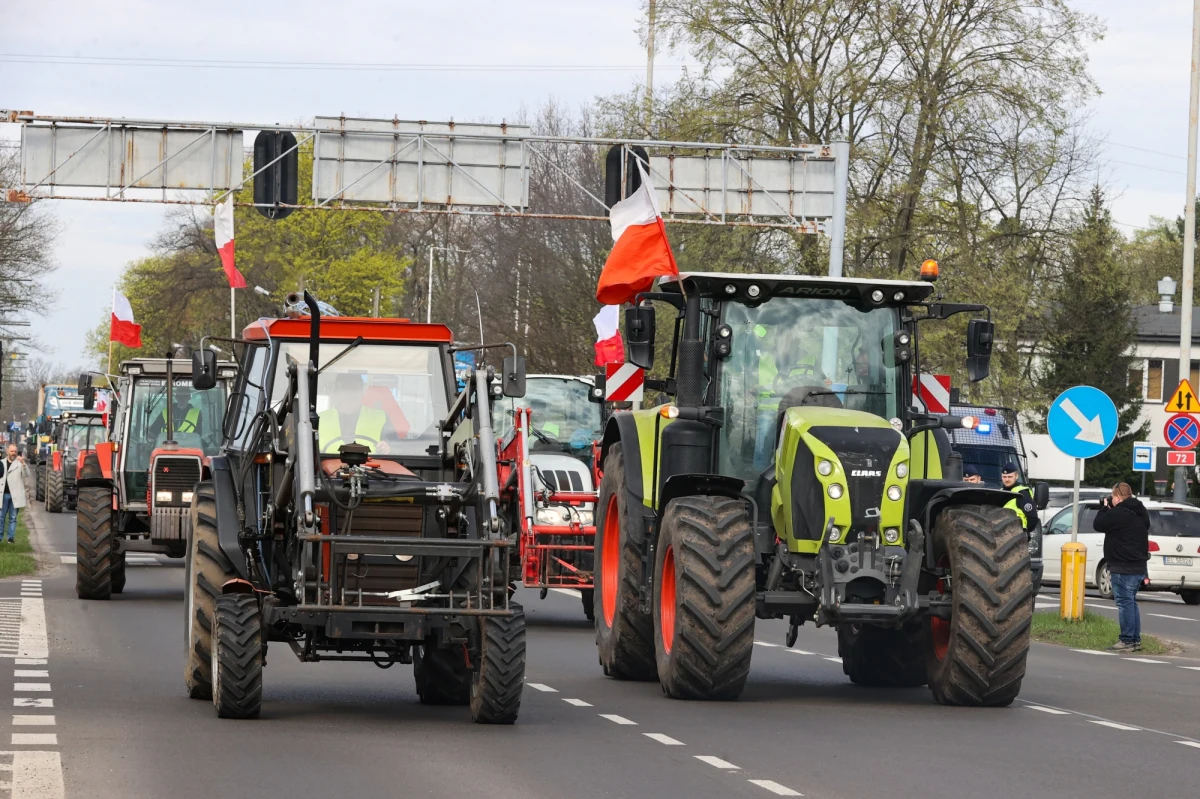 W piątek, 26 kwietnia, rolnicy będą protestować przed siedzibą Urzędu Marszałkowskiego w Łodzi. Utrudnień miedzy godz. 10:00 a 17:00 spodziewać się należy na al. Piłsudskiego i Mickiewicza. 