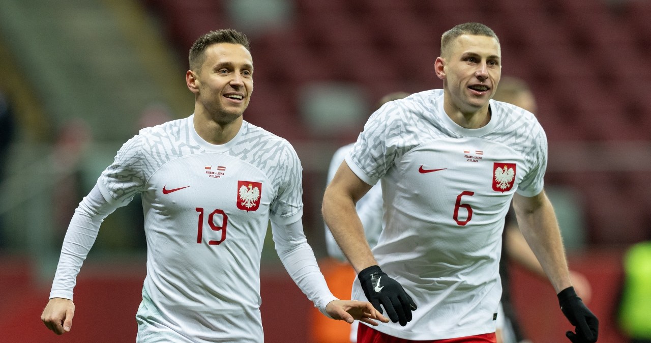 Piłka nożna: Przemysław Frankowski na drodze do Rennes - Sport w INTERIA.PL