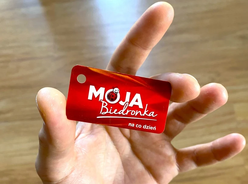 Karta Moja Biedronka. Ci klienci muszą wyrobić ją na nowo