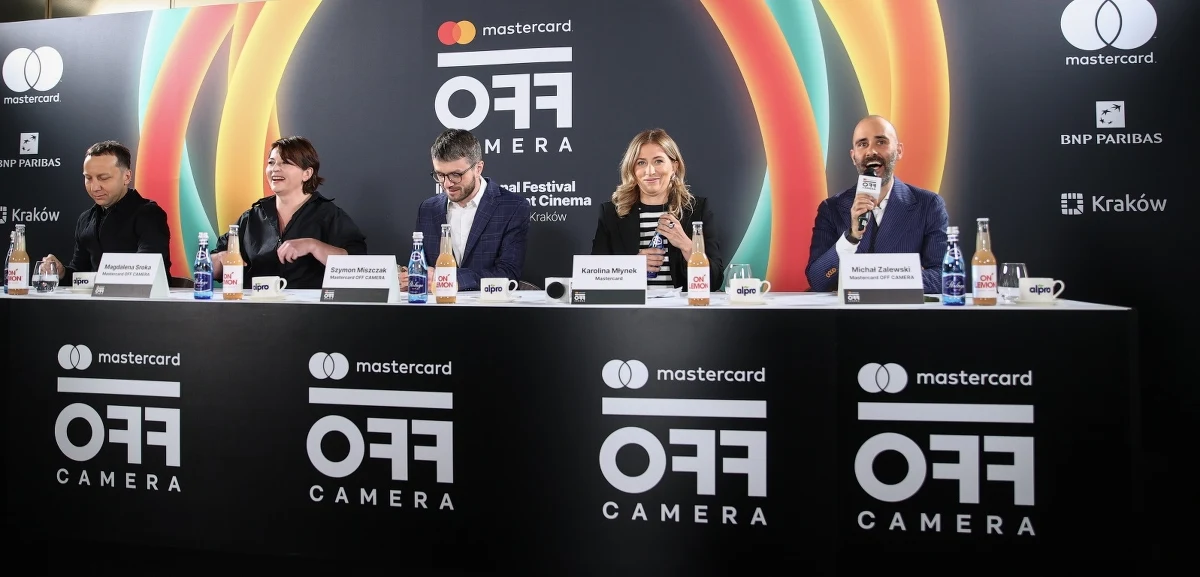 Krakowskie święto kina niezależnego czas zacząć! Już dziś uroczyście otwarta zostanie 17. edycja festiwalu Mastercard OFF CAMERA. Impreza potrwa 10 dni. W programie są 183 projekcje, blisko 100 filmów i wiele wydarzeń towarzyszących. 