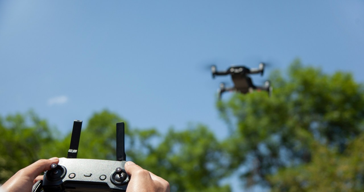 Gdzie można latać dronem, a gdzie jest to zabronione?