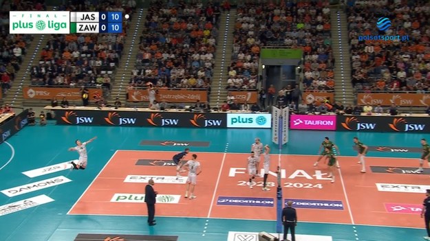 Jastrzębski Węgiel – Aluron CMC Warta Zawiercie 1:3 (25:27, 25:22, 19:25, 23:25) - siatkówka, PlusLiga 2024 /finał.

