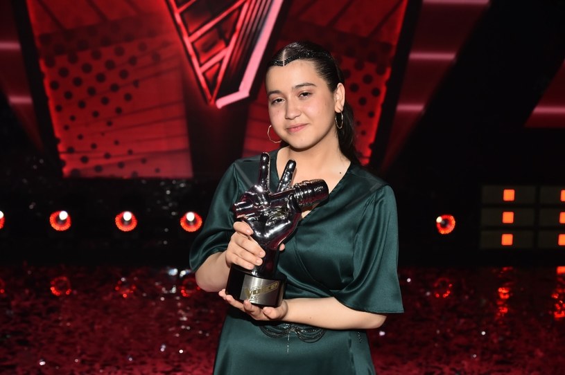 Siódmą edycję "The Voice Kids" wygrała Michell Siwak z drużyny debiutującej w roli trenerki Nataszy Urbańskiej. 14-letnia wokalistka zdradziła, że ze względu na swoje pochodzenie (jest Romką) mierzyła się z dyskryminacją.