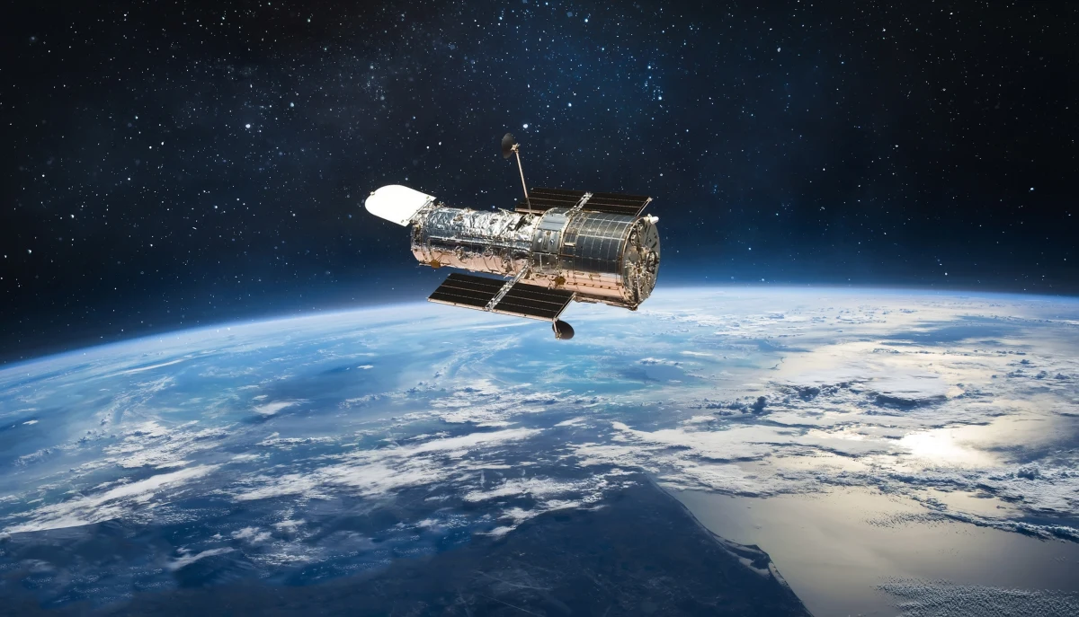 NASA poinformowała, że wstrzymane są obserwacje naukowe przy pomocy Kosmicznego Teleskopu Hubble'a. Przyczyną jest problem z żyroskopem.