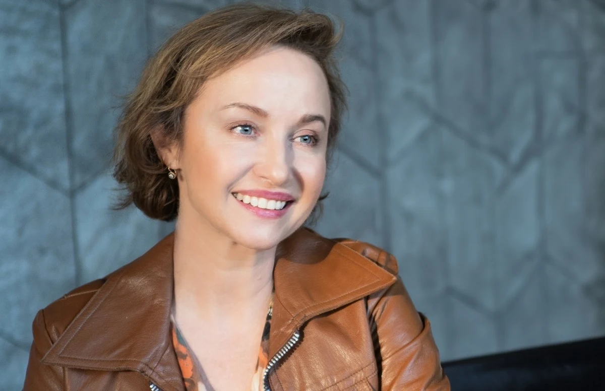 "To był skok na głęboką wodę" – tak o swoim reżyserskim debiucie mówi w rozmowie z RMF MAXX Gabriela Muskała. Jej film "Błazny" walczy o 100 tys. złotych w Konkursie Polskich Filmów Fabularnych Międzynarodowego Festiwalu Kina Niezależnego Mastercard OFF CAMERA. Z aktorką, dramatopisarką, a teraz także reżyserką rozmawiała Kinga Nyga-Chwalińska. 