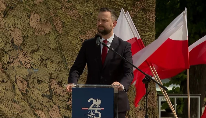 Dzień Flagi RP. Kosiniak-Kamysz: Biało-czerwona wymaga szacunku