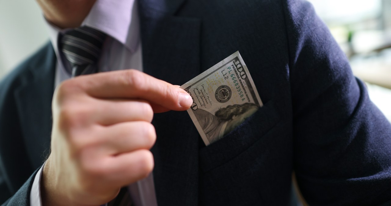 Chcą podniesienia podatków dla najbogatszych. "Społeczeństwo nad przepaścią"