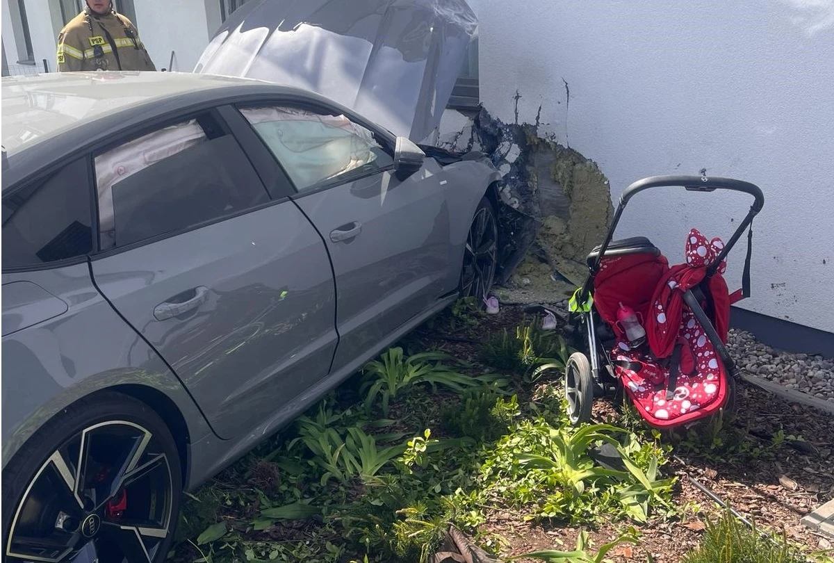 O krok od tragedii w Gdańsku. Matka z 2-letnim dzieckiem zostali potrąceni przez samochód osobowy. Oboje trafili do szpitala. Informację o zdarzeniu dostaliśmy na Gorącą Linię RMF FM. 