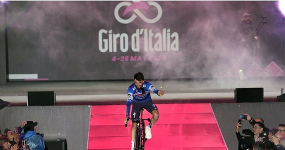 176 kolarzy stanie jutro na starcie pierwszego etapu 107. edycji Giro d’Italia. Wyścig rozpocznie się w Piemoncie etapem z Venaria Reale do Turynu. Zakończenie imprezy za trzy tygodnie w Rzymie. Kolarze pokonają łącznie 3321 kilometrów. „Zdecydowanym faworytem jest Słoweniec Tadej Pogacar. Nie widzę nikogo kto mógłby mu zagrozić. Liczę, że o etapowe zwycięstwo we Włoszech powalczy Rafał Majka, który będzie jednym z pomocników Pogacara” – mówi w rozmowie z RMF FM komentator Eurosportu Adam Probosz.