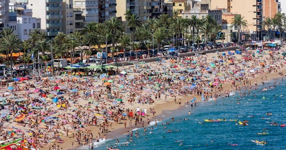 Rok 2024 może być rekordowy pod względem liczby przybywających do Hiszpanii zagranicznych turystów. Tak wynika z opublikowanego w piątek raportu Narodowego Instytutu Statystycznego (INE) w Madrycie.