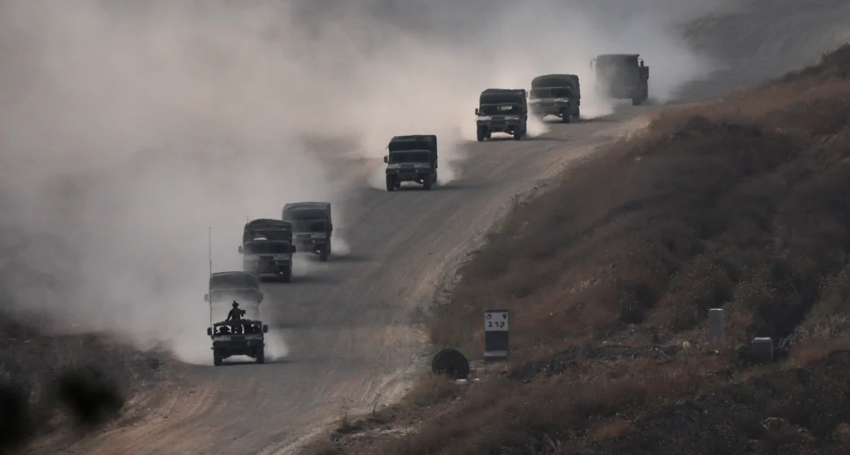 "Wall Street Journal" cytuje egipskich urzędników, którzy twierdzą, że Izrael dał Hamasowi tydzień na przyjęcie oferty w sprawie zawieszenia broni i uwolnienia zakładników. W przeciwnym razie wojsko izraelskie rozpocznie ofensywę w Rafah.