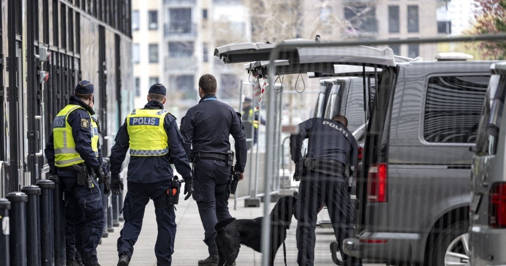  Policja w Szwecji zwiera szyki. Wsparcie z innych państw jest w drodze