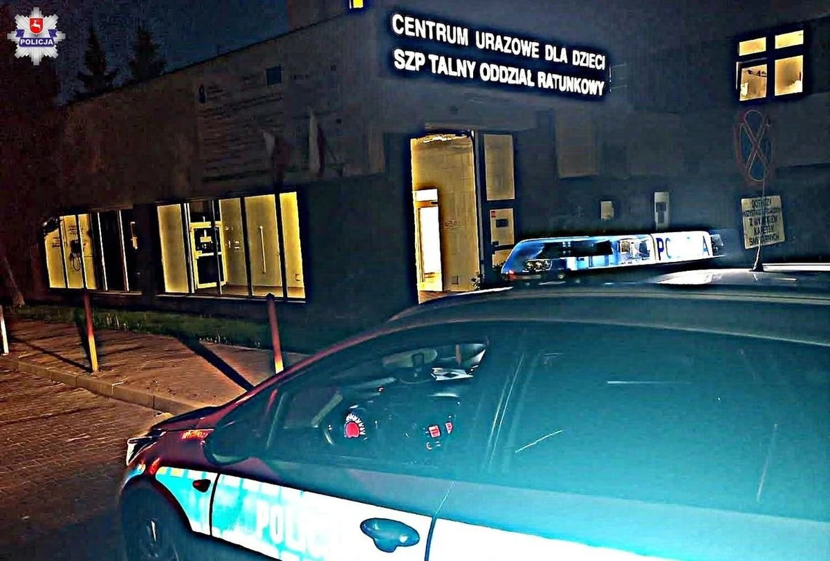 ​Dramatyczne sceny rozegrały się w piątek na drodze krajowej nr 82 w miejscowości Zofiówka (Lubelskie). Policjanci z łęczyńskiej drogówki pilotowali samochód, którym przewożony był trzyletni chłopczyk potrzebujący pilnej pomocy lekarskiej. Jak się okazało, połknął kawałek szkła. Ponad 20 kilometrowa policyjna eskorta pozwoliła rodzicom w bardzo krótkim czasie dotrzeć do Uniwersyteckiego Szpitala Dziecięcego w Lublinie. Tam chłopcu została udzielona pomoc medyczna.