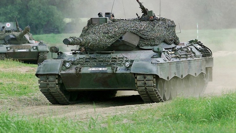 Niemiecki tygodnik WirtschaftsWoche dotarł do źródeł, które wskazują, ile armia już wysłała swoich czołgów na Ukrainę. Liczby zadziwiają nawet samych analityków militarnych.
