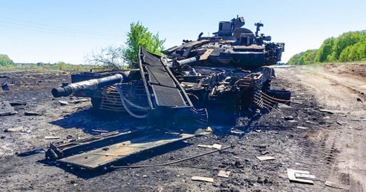 Zeszły weekend skończył się tragicznie dla rosyjskiej armii. Kreml stracił na Ukrainie kilkanaście czołgów i kilkadziesiąt wozów opancerzonych.