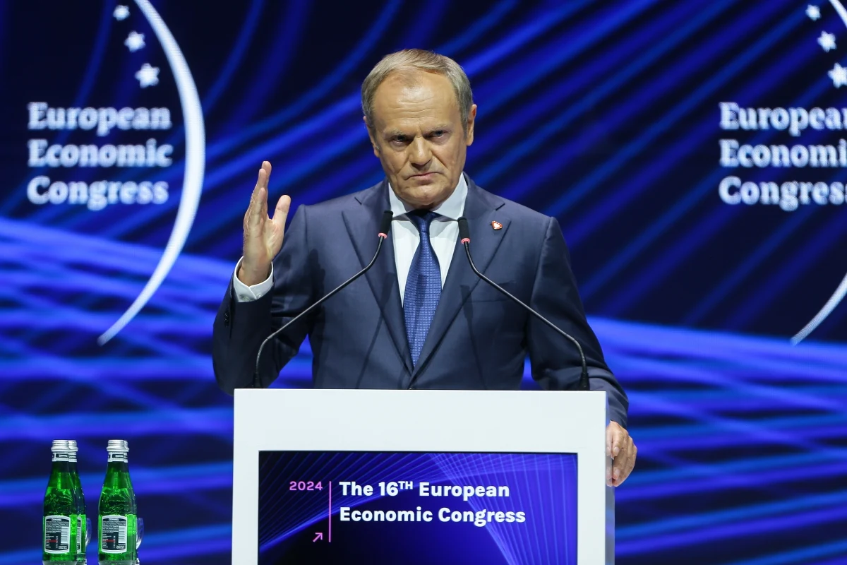 "Polska jest dzisiaj liderem w sprawach, które dotyczą przyszłości Europy - począwszy od bezpieczeństwa, a skończywszy na podejściu do instytucji i procedur europejskich" - mówił podczas Europejskiego Kongresu Gospodarczego w Katowicach premier Donald Tusk. "Polska uczyniła Unię znacznie silniejszą i bardziej kompletną" - stwierdziła szefowa Komisji Europejskiej Ursula von der Leyen.