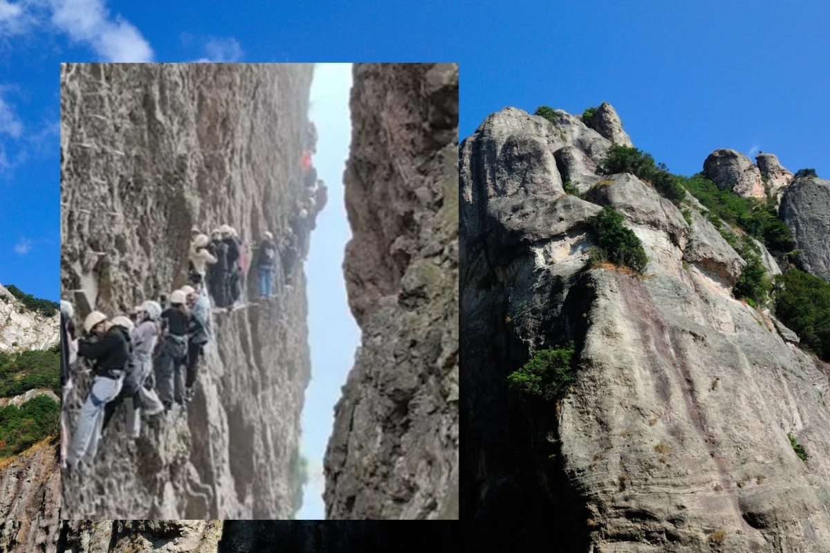 Aż tylu turystów nikt się nie spodziewał! Przyjechało ich tak dużo, że na ponad godzinę utknęli w korku… na via ferracie, mając za plecami przepaść. Chodzi o słynną górę Yandang w Chinach.