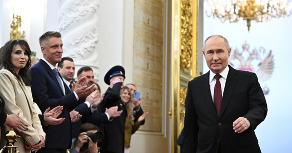 W Moskwie odbyła się inauguracja piątej kadencji rządów dyktatora Rosji Władimira Putina. Został on po raz kolejny wybrany na prezydenta podczas wiosennych wyborów. 