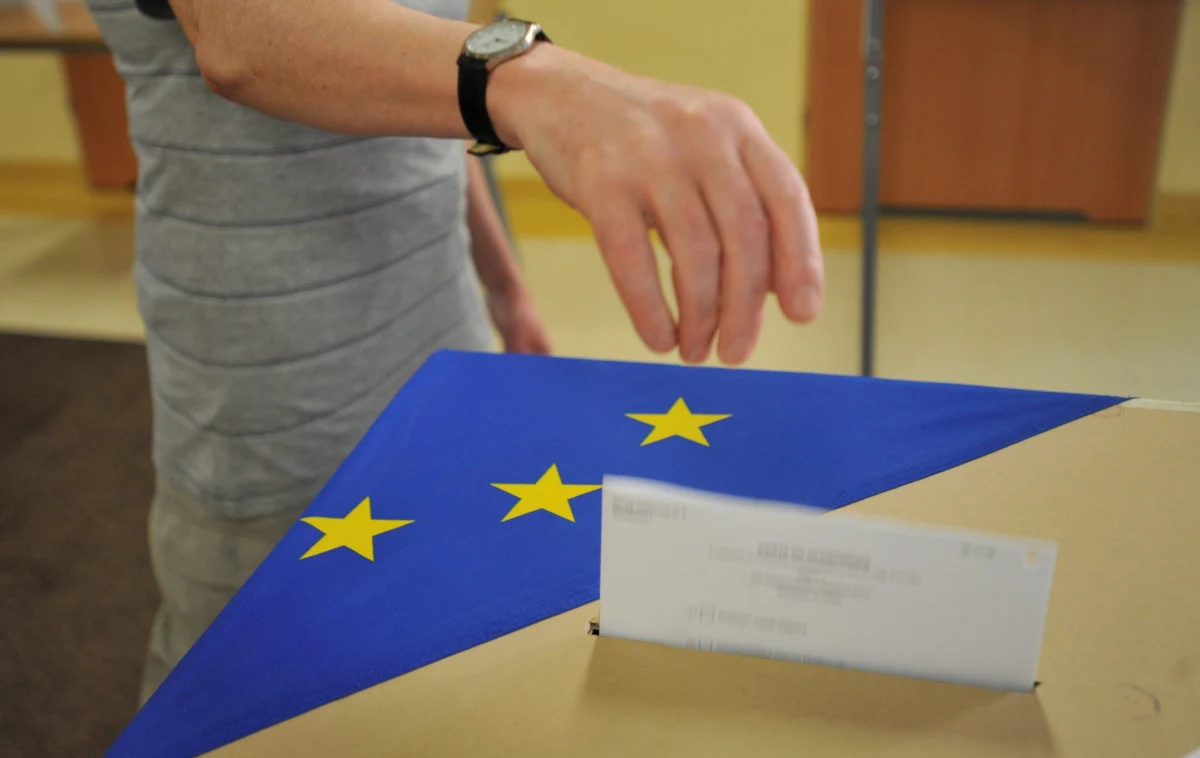 Już tylko 2 dni pozostały na zgłaszanie się do pracy w obwodowej komisji wyborczej w związku z wyborami do Parlamentu Europejskiego. Diety dla członków komisji wynoszą od 500 do 700 zł. Wybory odbędą się 9 czerwca.