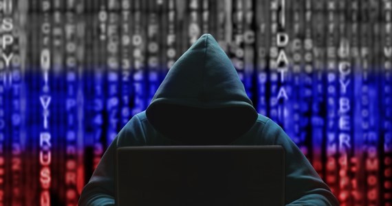 ​"Szkodliwe oprogramowanie wymierzone w polskie instytucje rządowe było w tym tygodniu rozprowadzane przez grupę hakerów APT28, powiązaną ze służbami wywiadowczymi Rosji" - poinformowała Naukowa Akademicka Sieć Komputerowa (NASK).