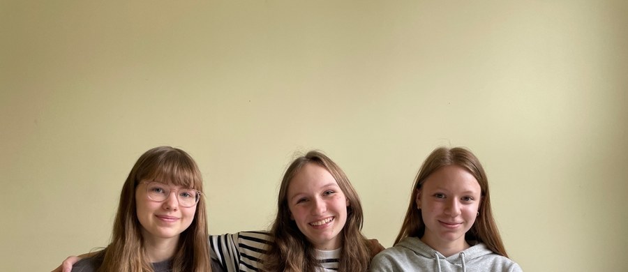 Pół tysiąca uczniów podszkoliły z matematyki trzy licealistki z Gdańska. Gabriela, Anna i Agata z I LO swój wolny czas poświęcają na pomoc młodszym, którzy przygotowują się do egzaminu ósmoklasisty.
