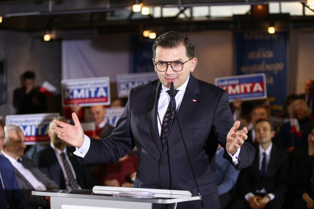 Łukasz Kmita otrzymał od Jarosława Kaczyńskiego nominację na szefa Prawa i Sprawiedliwości w województwie małopolskim. Dotychczasowy zarząd został odwołany - poinformował w środę wieczorem poseł PiS Ryszard Terlecki.